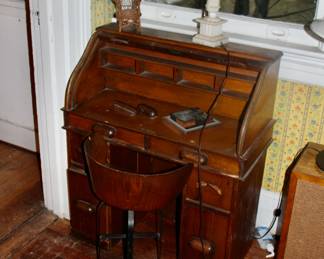 Vintage small child's size roll top desk with chair