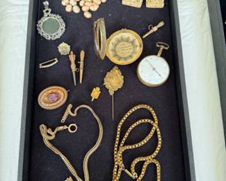 Jewlery - pocket watches, watch chains, cameos