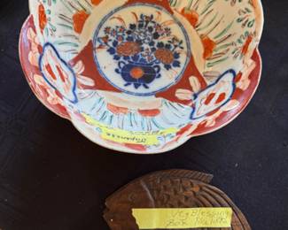 Imari bowl & vtg blessing box