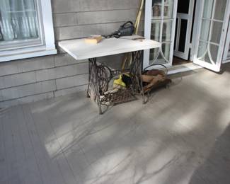 Vintage sewing base table
