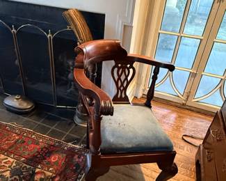 Antique corner chair