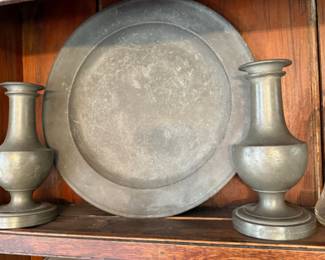 Antique Colonial pewter trencher / serving plate