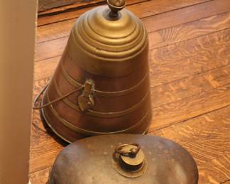 Vintage copper ash bucket