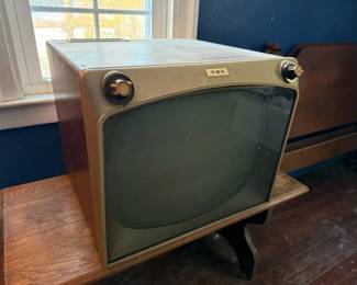 CBS Television Model 6T303. Formerly owned by Edward R. Murrow. Circa 1956.