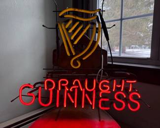 Draught Guinness Neon Sign