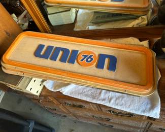 Union 76 made of plastic signs