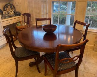 Vintage Pedestal Hidden Leaf Kitchen Table (47"D x 47"L / 64-1/2"L x 29"H) with Matching Side Chairs (4 Total)