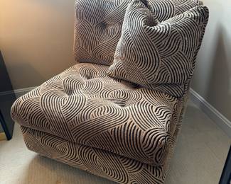 Ballard Designs Upholstered Chair (29"W x 35"D x 27-1/2"Back Height)