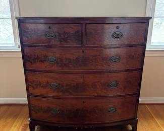 Antique Inlay 5 Drawer Dresser (21-1/2"D x 43"H x 41"W)