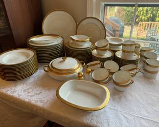 Raynaud & Co. Limoges Porcelain China (112pc)