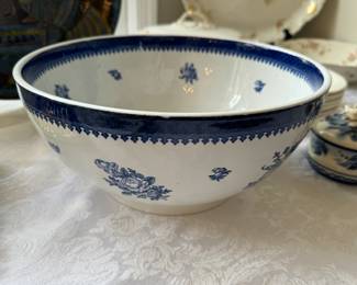 Wedgwood Springfield Georgetown Collection Bowl