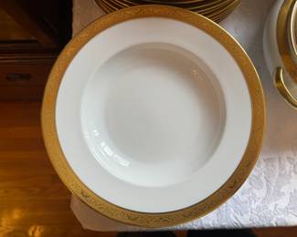 Raynaud & Co. Limoges Porcelain China (112pc)