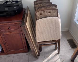 Fold table chairs