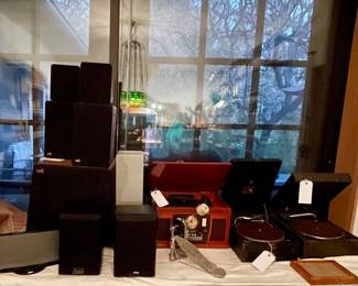 Speakers & Gramophones 