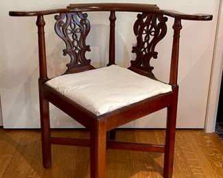 Corner Chair