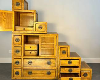 Japanese Style Kaiden Tansu