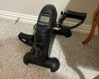 Peddle machine