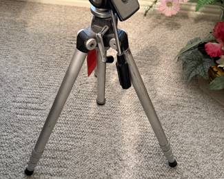 Camera tripod