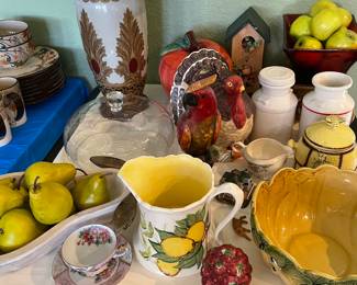 Misc ceramic kitchen decor