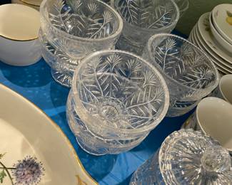 Set of dessert bowls