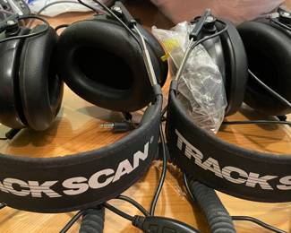 Track Scan racing noise reduction radio wired headphones