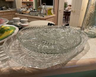 Glass serving plates