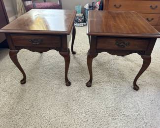 2 Thomasville End Tables