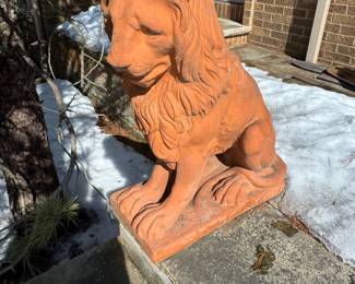 Approximately 3 feet in height