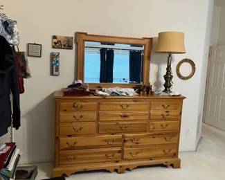 Pine Thomasville Classic chest and mirror