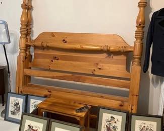 Thomasville Pine Classis Queen bed and bed steps