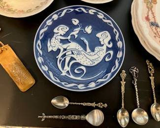 Royal Copenhagen Mother's Day plate