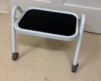 Tread Steel Kick Step Stool 