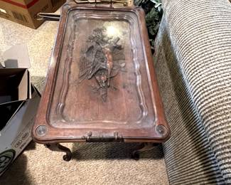 end table with removable serving tray