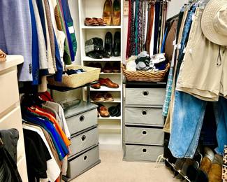 Clothing sizes M-L
Columbia, Nike, Levi, Banana Republic and more.




