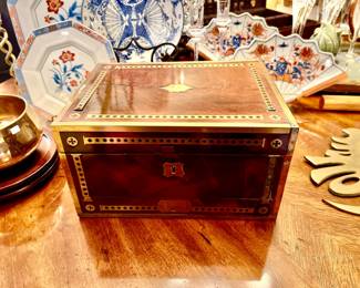 ANTIQUE CAMPAIGN WRITING BOX WITH BRASS DETAIL