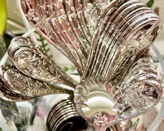 I'VE NEVER SEEN THIS BEFORE!  PORT MEIRION FLATWARE!!