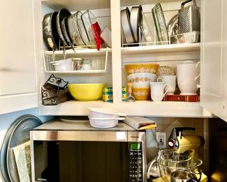 BAKEWARE, PANASONIC MICROWAVE INVERTER.