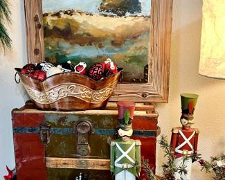 I LOVE THIS SMALLER TRUNK WITH WOODEN SLATS AND PAINT.