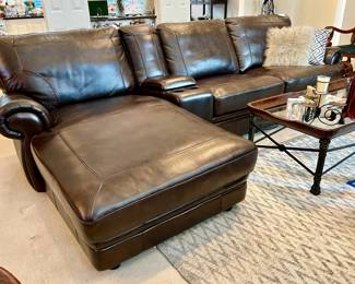 La-Z-Boy leather sectional electric recliners.  SUPERIOR QUALITY.