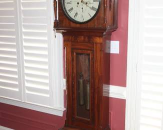 WORKING LONG CASE CLOCK, EARLY 1800'S