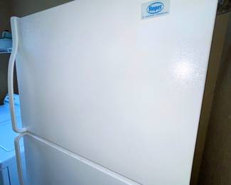 Detail pic, Top Freezer Fridge by Roper 
