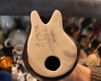 Pigeon Forge Pottery Black Animals