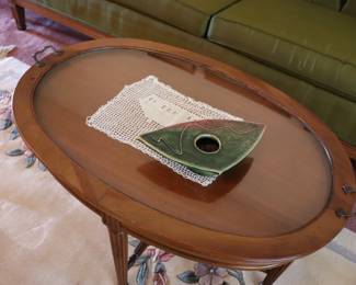Vintage Federal Mahogany Oval Tea Table Butler’s Coffee Table