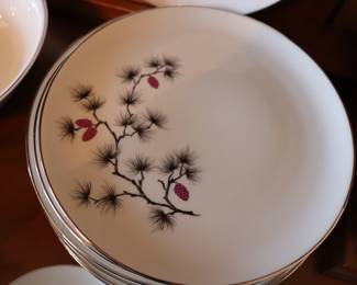 Arcadian Fine China Southern Pines large SET