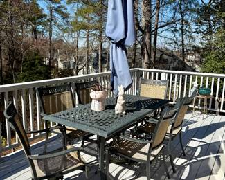 Patio table 6 chairs