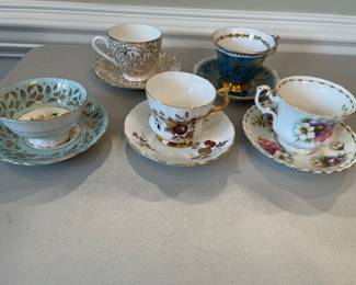 Lot 1141 Porcelain Teacups Saucers Paragon Royal Windsor Royal Albert