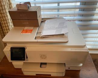 Lot 1076 HP ENVY Inspire 7900e series Printer