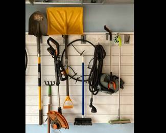 Lot 1387 Assorted Tools Shovel Hoe Snowshovel Trimmer Hose Autovac