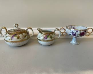 Lot 1147 Unmarked Hand Painted Porcelain Sugar Creamer Pedestal Dish