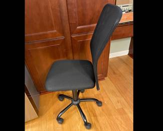 Lot 1329 Adjustable Rolling Desk Chair